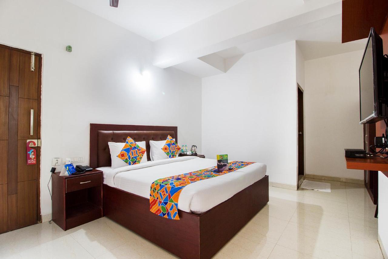 Fabhotel Limestone Suites - 750M From Yashoda Hospitals, Somajiguda 하이데라바드 외부 사진