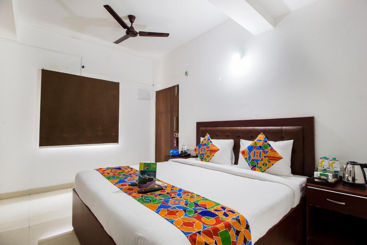 Fabhotel Limestone Suites - 750M From Yashoda Hospitals, Somajiguda 하이데라바드 외부 사진
