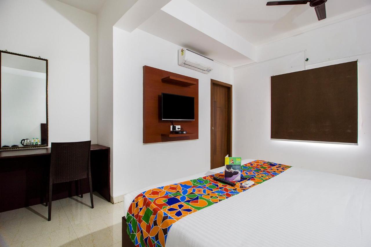 Fabhotel Limestone Suites - 750M From Yashoda Hospitals, Somajiguda 하이데라바드 외부 사진
